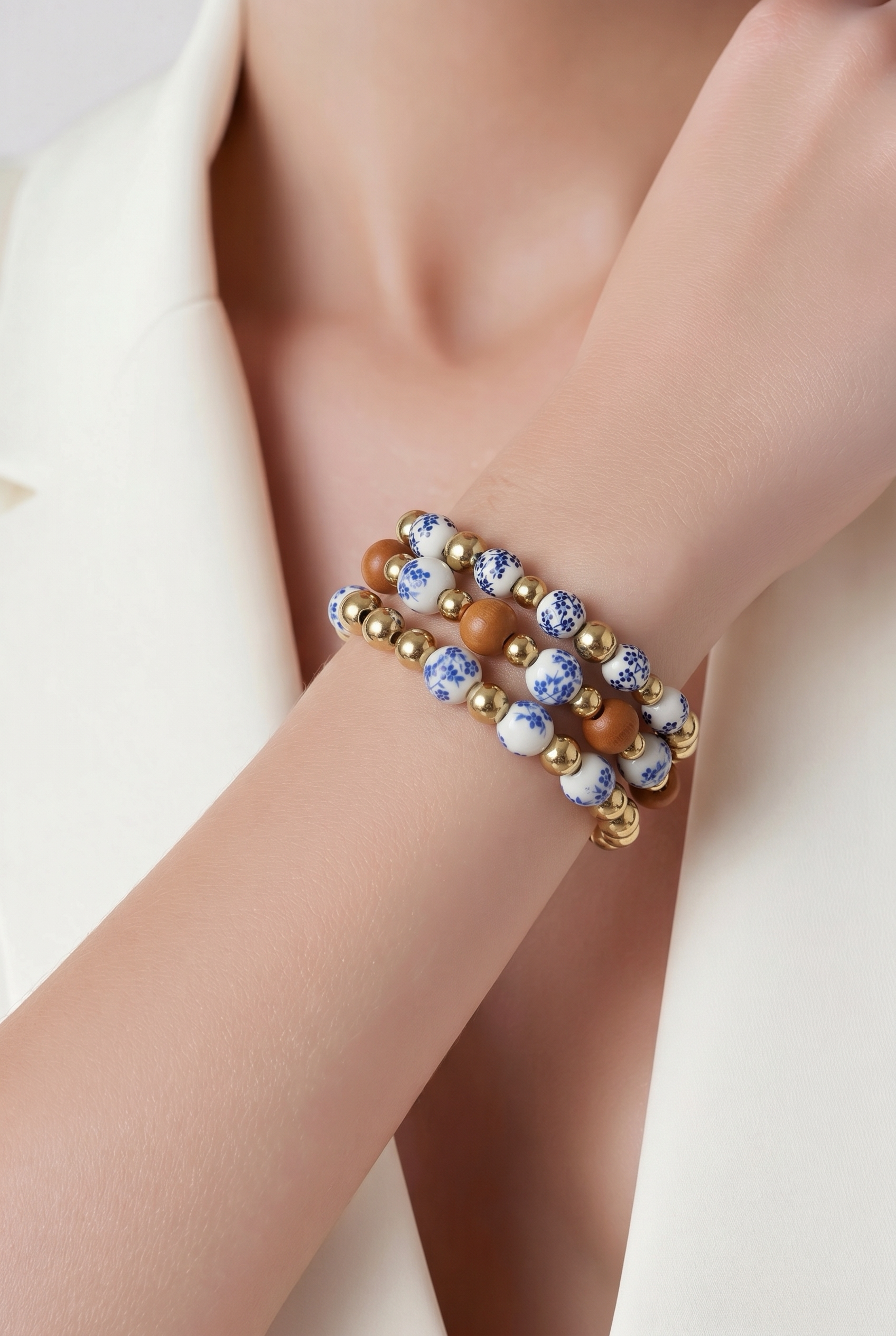 🩵 Blue Porcelain & Gold Stack Bracelet Set