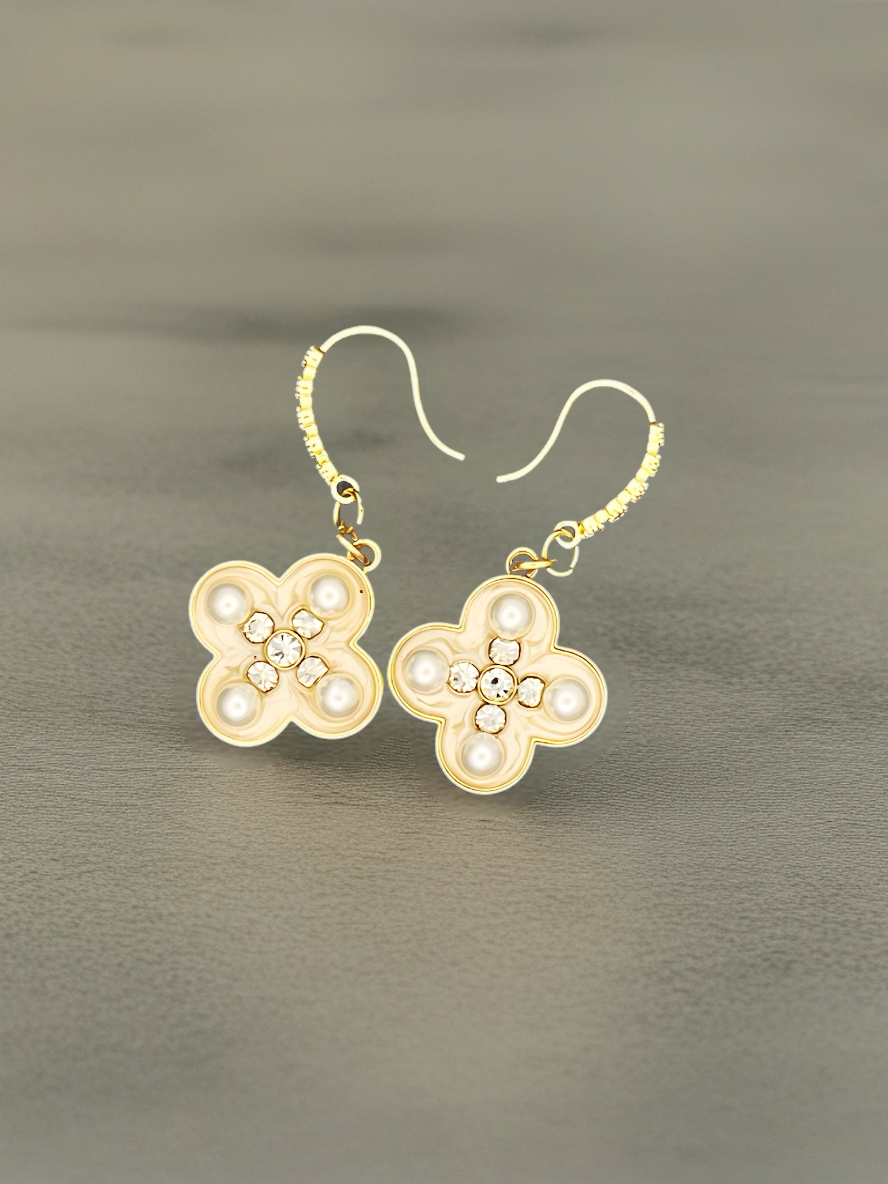 Gold Accent dangling Earrings Janice Boutique Shop