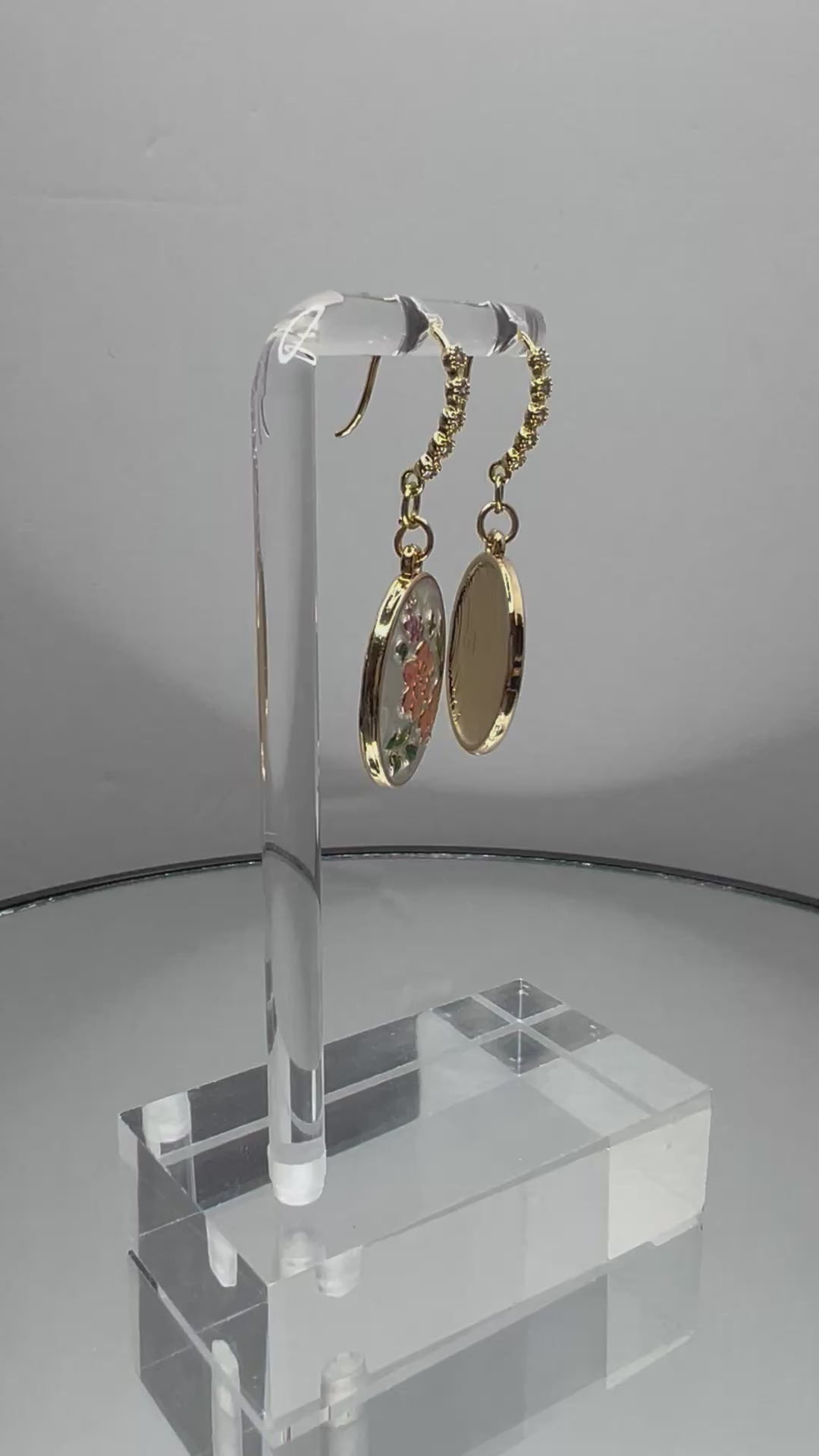 Janice Boutique Shop Roses Earrings